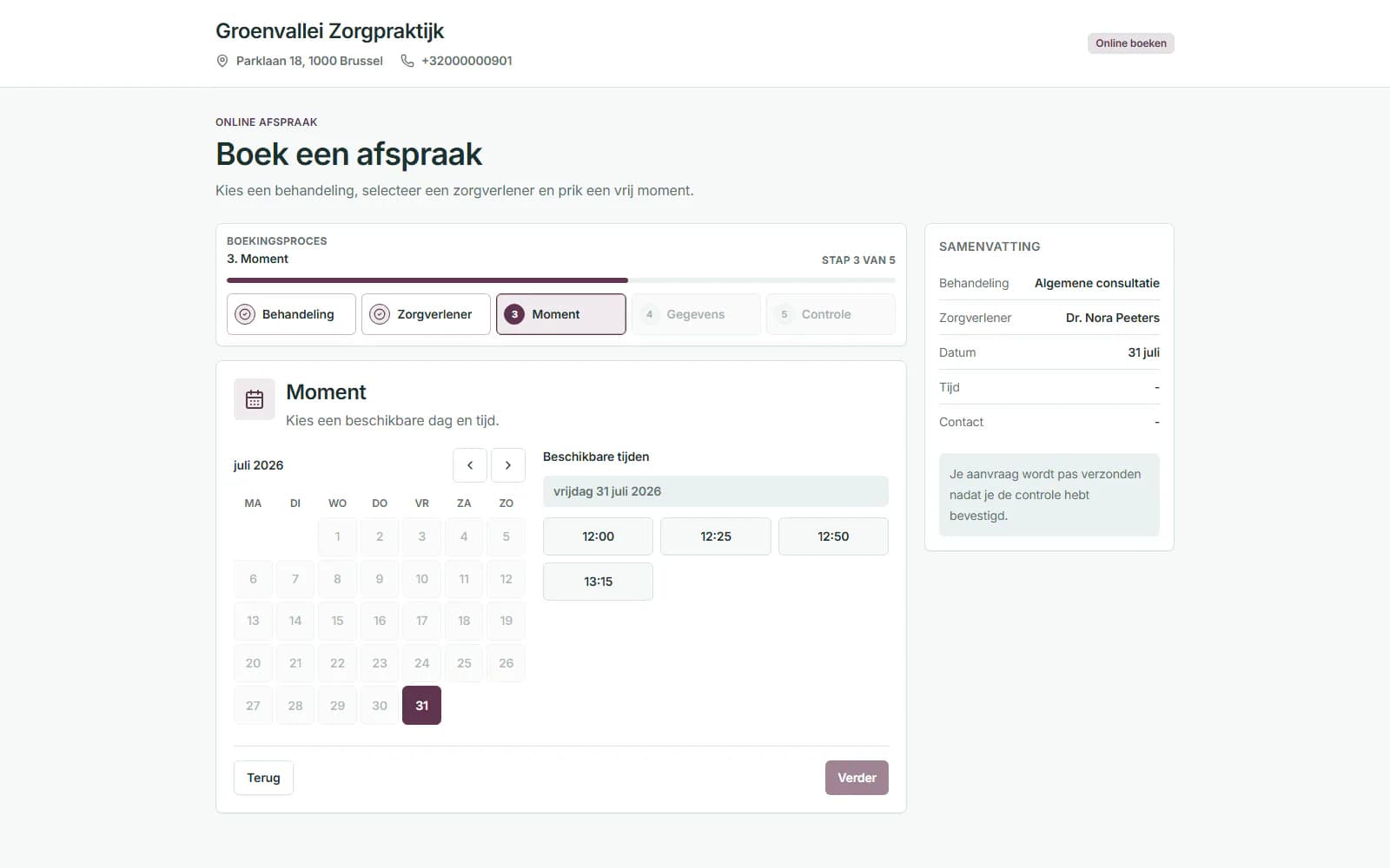 Tempo Booking-boekingsflow met een dienst, zorgverlener en beschikbare tijdstippen.